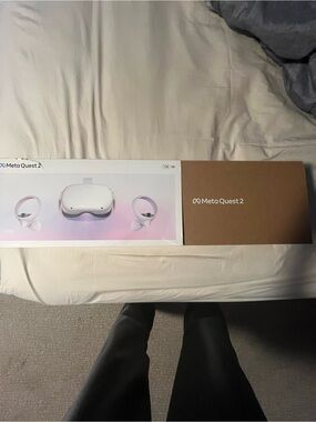 Meta Quest 2 VR Headset - White